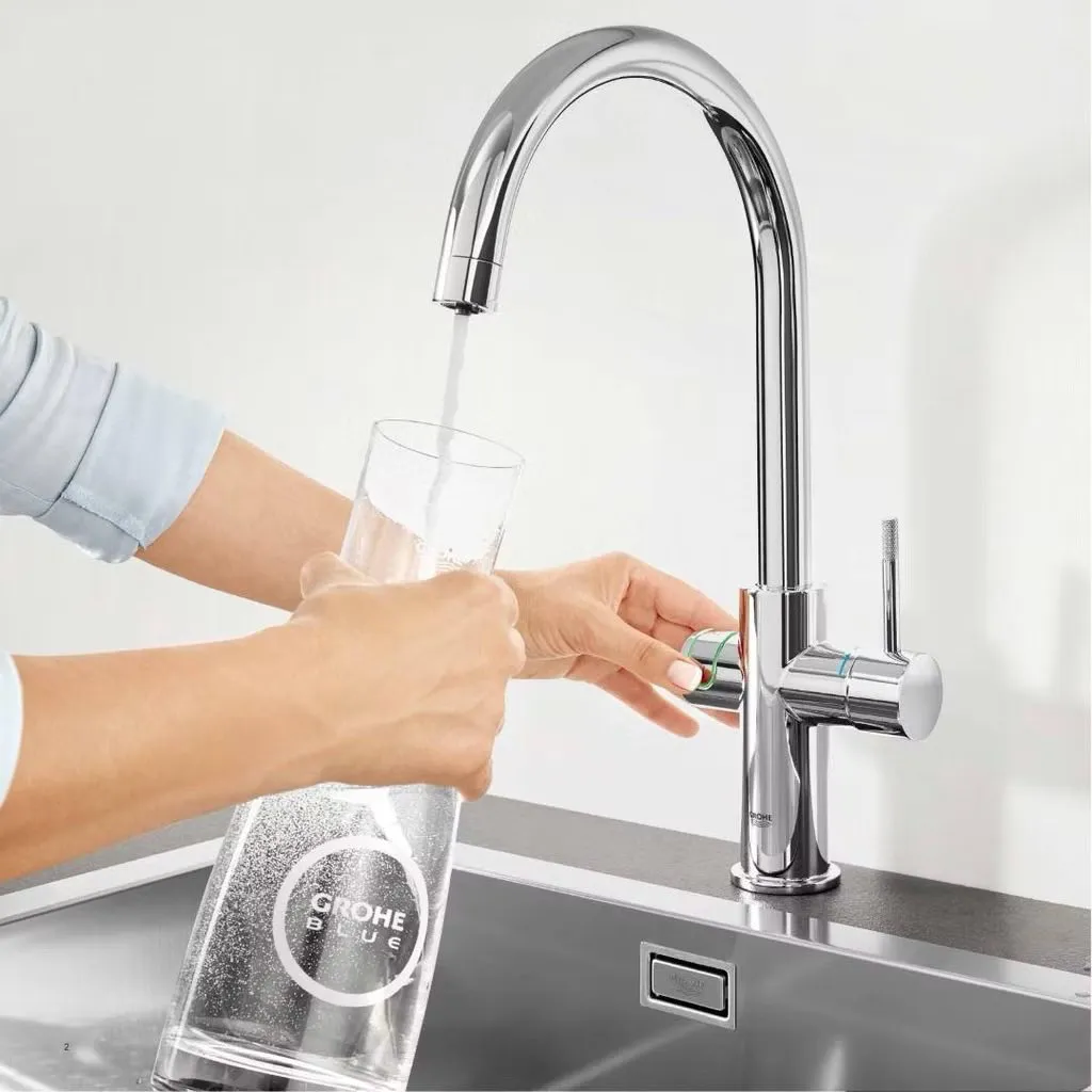 《氣泡水會傷身體嗎？這台廚下型氣泡水機讓我重新思考健康喝水的方式》